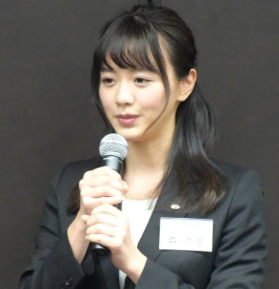 森香澄アナがかわいい 出身高校大学やカップは テレビ東京 女性アナウンサー大図鑑