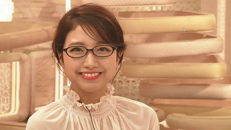 画像 三田友梨佳アナ ミタパン のメガネ姿がかわいい 女性アナウンサー大図鑑